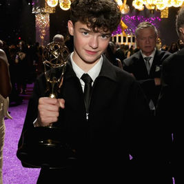 Owen Cooper se convierte en el actor más joven en ganar un Emmy tras su premio por "Adolescence"