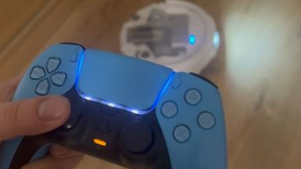 Este hombre ganó accidentalmente el control de 7.000 aspiradoras