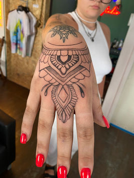 Patinart ink BUDVA tattoo is a Design and Make Any Style of Tattoo You Want. Color, #BlackandWhite #portrait #greyscale #minimaltattoo #Realistictattoo #fineline #portrait #OldSchool Tattoos. We also provide #coverup and #touchup tattoo services.