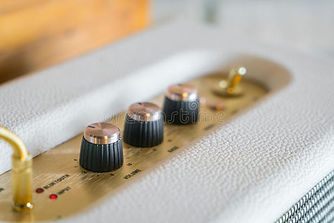 volume-control-knob-hi-fi-amplifier-7677
