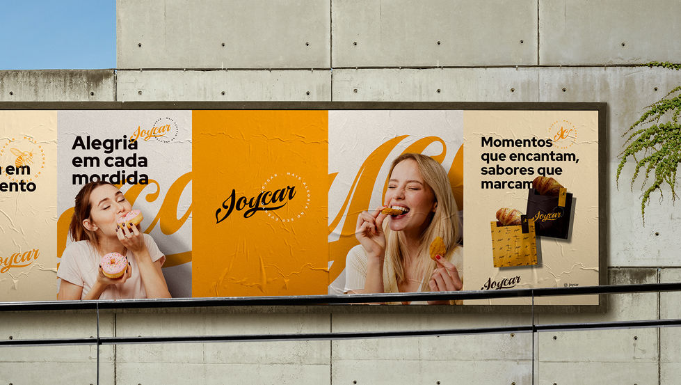 Outdoor com várias composição trazendo toda atmosfera da marca com elementos gráficos da identidade visual da marca