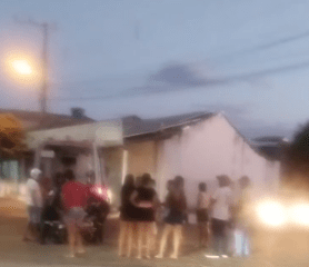 Colisão entre carro e moto deixa jovem de 18 anos ferido em Feira da Mata