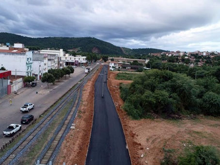 Motociclista tem veículo roubado por dupla na BR-030, em Brumado