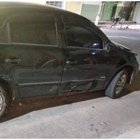 Colisão entre carro e moto deixa jovem ferido e veículo apreendido em Pindaí