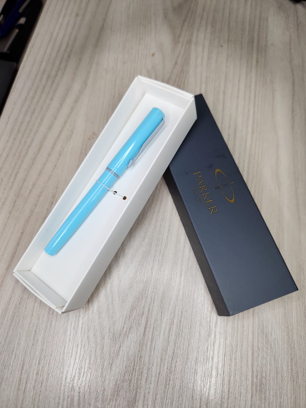 Parker Vector RollerBall Blue Body