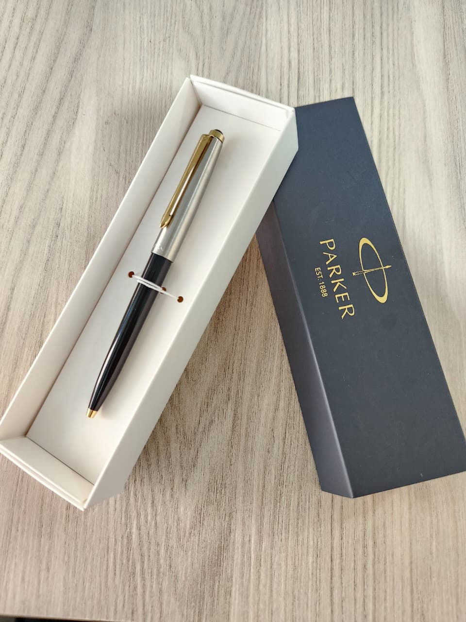 Galaxy STD Black Clip Dorado