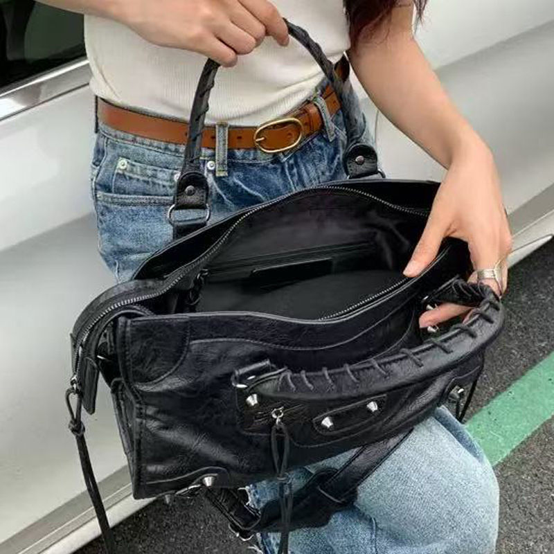 Thumbnail: City Motorcycle Shoulder Bag Tote Bag for Women Luxury Designer 2026 Autumn and 