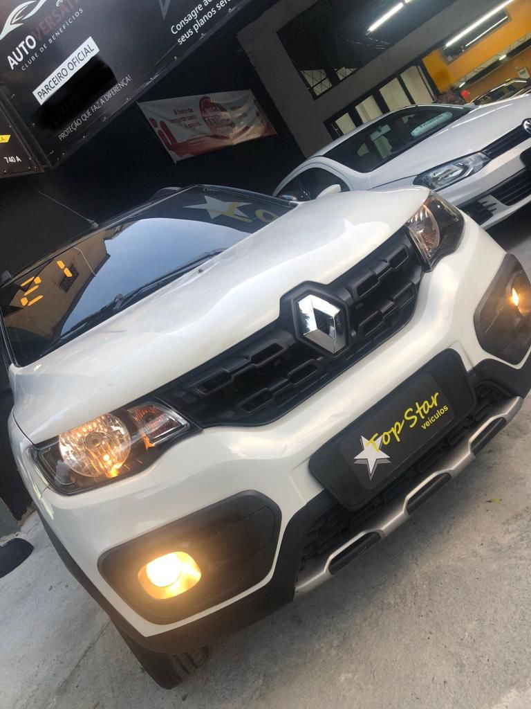 Thumbnail: Kwid Outsider Black (2021)