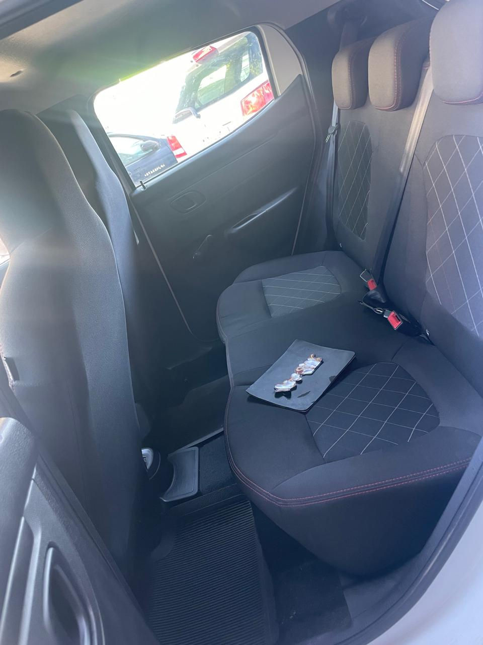 Miniatura: Kwid Zen 1.0 Flex (2024)