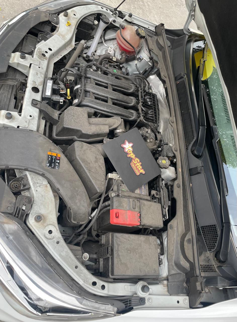 Miniatura: Onix Sedan LT2 Plus 1.0 Flex (2023)