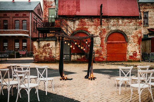 Building 39 at the Arsenal Wedding