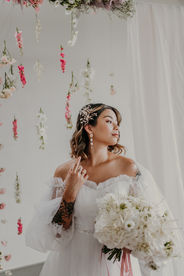 boho wedding dress with veil