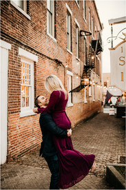 A Holiday Themed Engagement Session