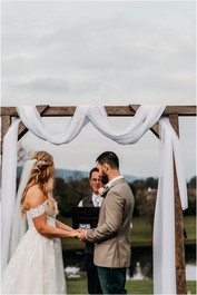 Romantic Wedding At The Winds In The Willows