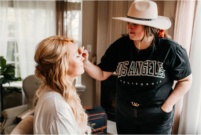 Getting Ready Photos 