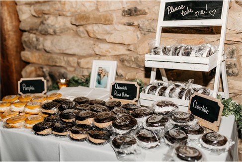 rustic barn wedding details