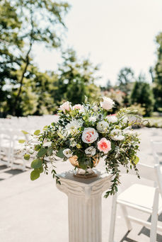 Cameron Estate Inn Garden Wedding Ceremony