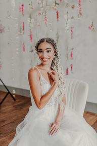 sleeveless lace boho wedding dress