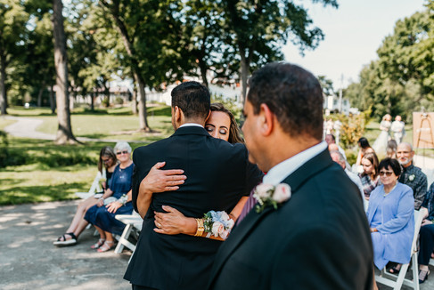 Cameron Estate Inn Garden Wedding Ceremony