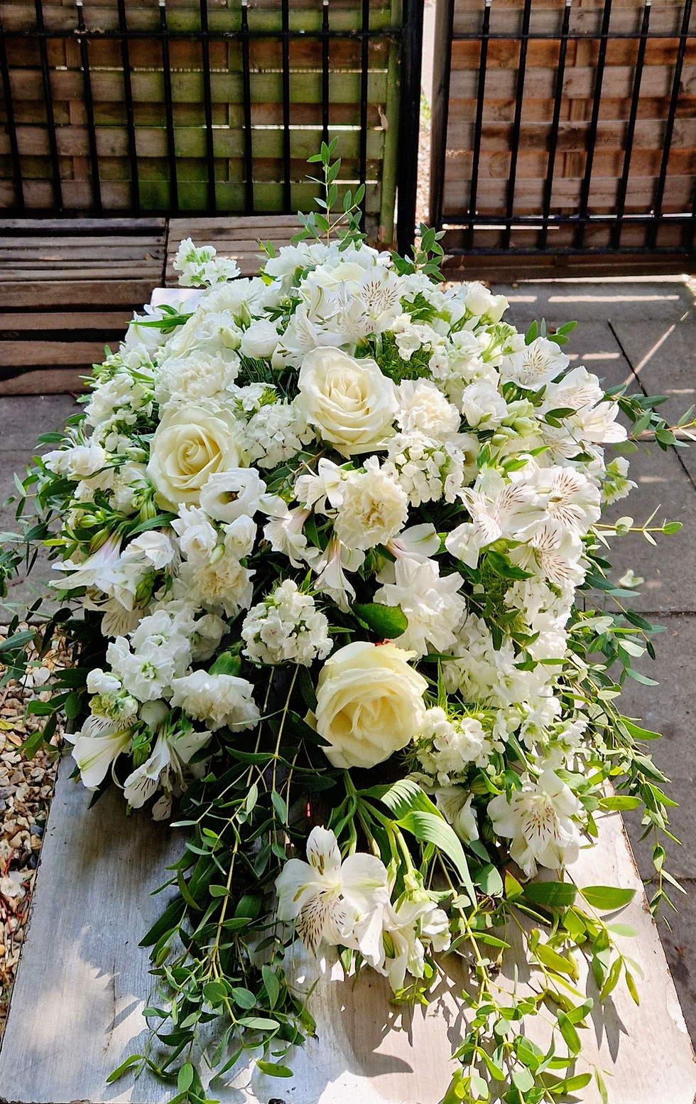 Thumbnail: Sustainable (Green) Funeral Flowers