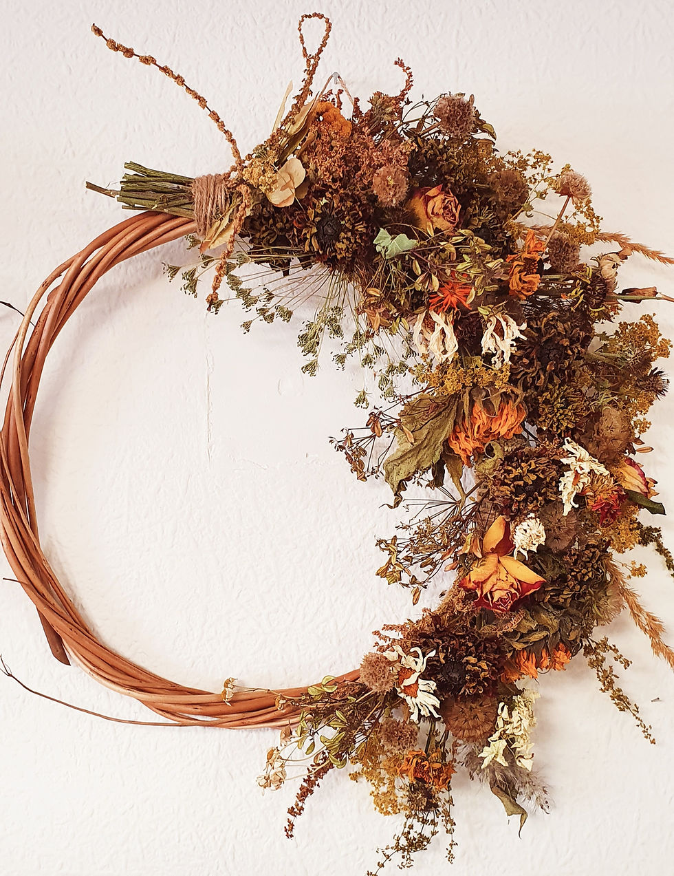 Thumbnail: Asymmetrical Willow Wreath