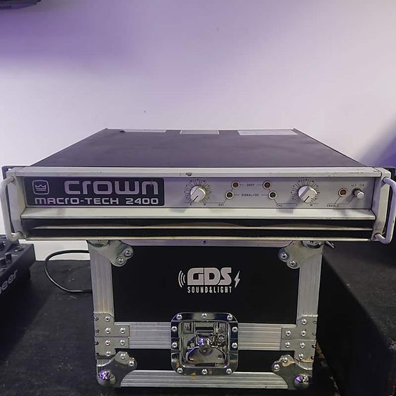 Crown社のパワーアンプ「Macro-Tech 2400」　　2台セット Crown Macro-Tech 2400 Stereo Power Amplifier (Used) | GDS Sound
