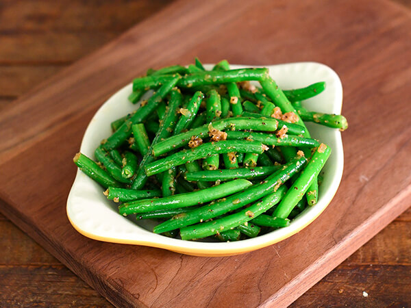 Buttery Garlic Green Beans