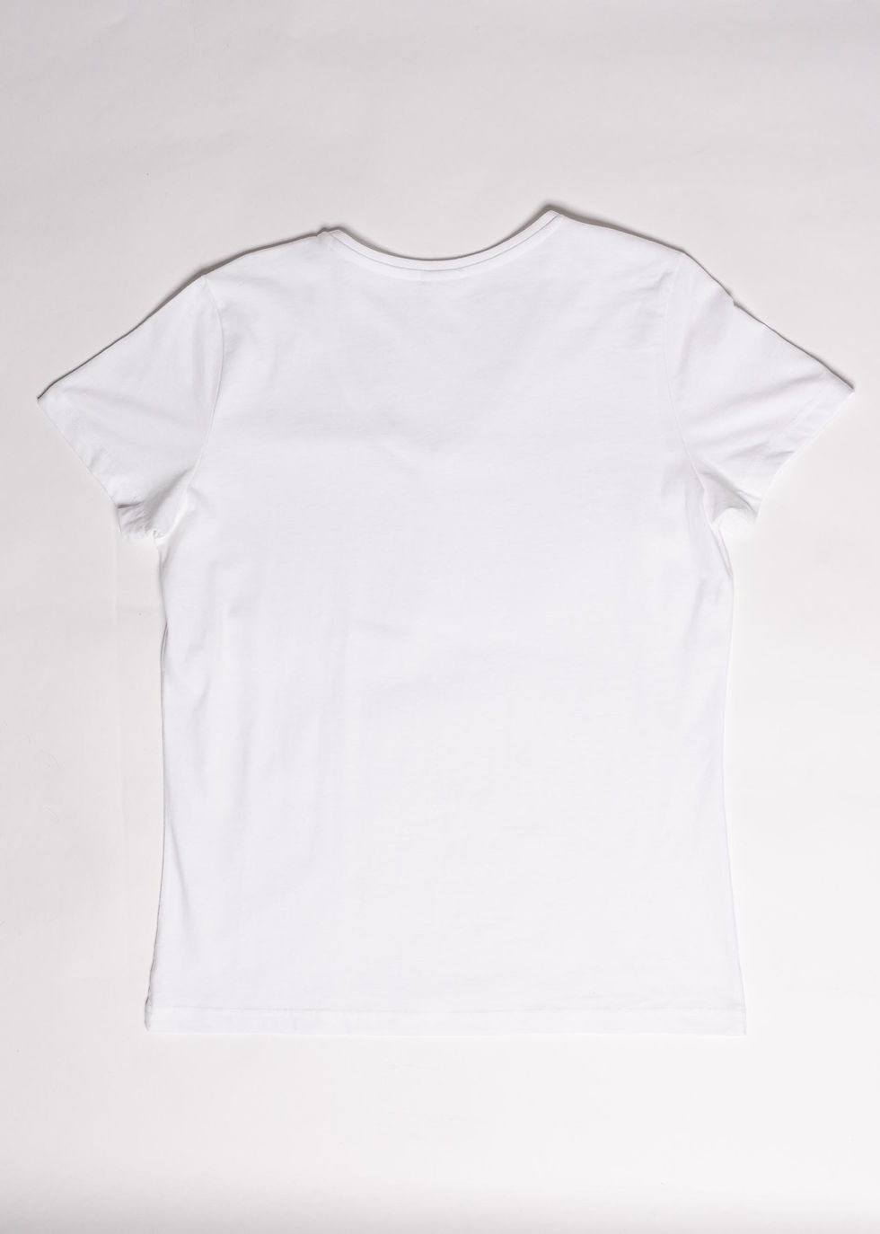 Thumbnail: MOONSHINE GIRL T-SHIRT 01