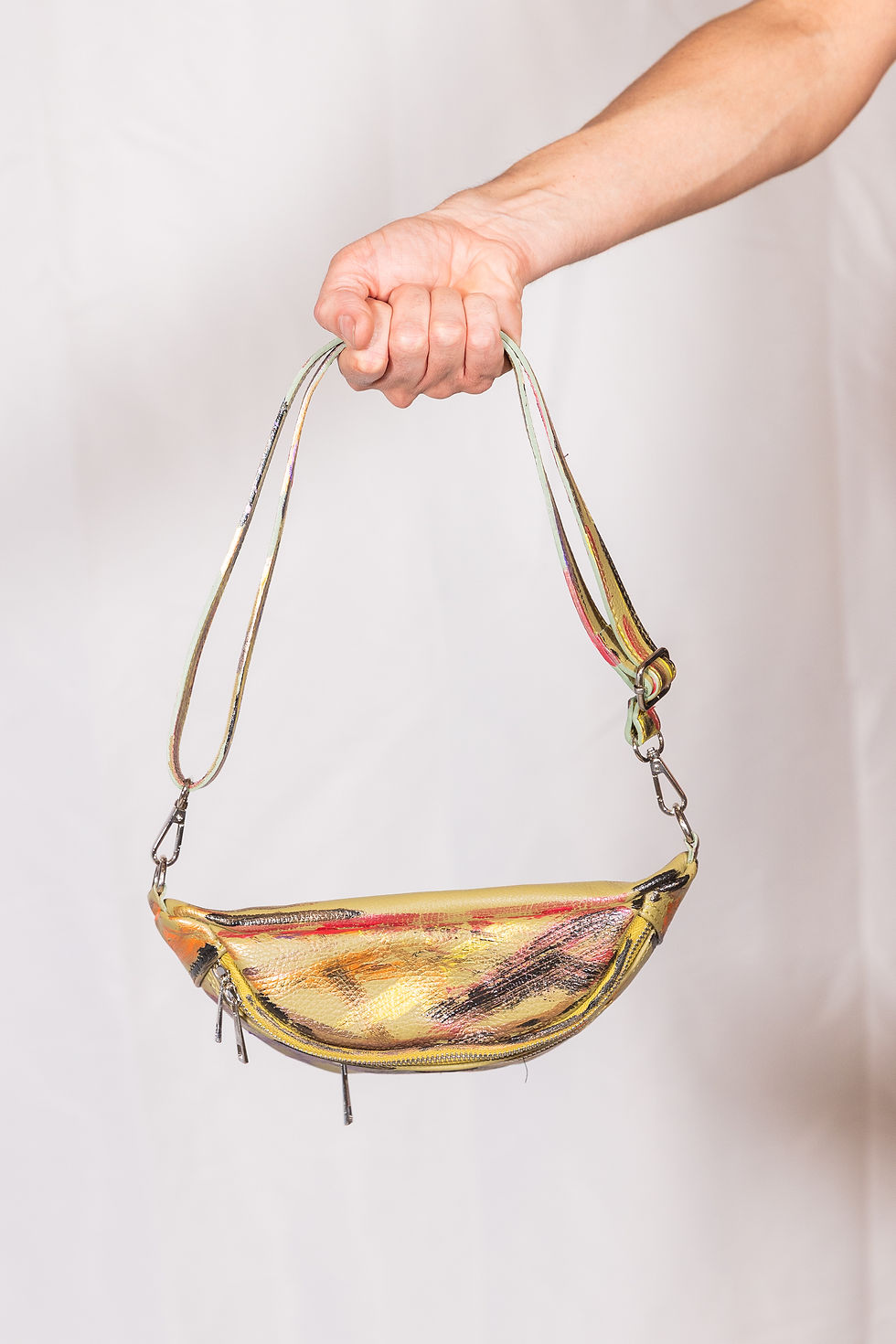 Thumbnail: MV GRAPHIC BELT BAG