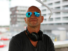 'After Hours' 400 hosted by Hypnotised, announces track lists and guest DJ.