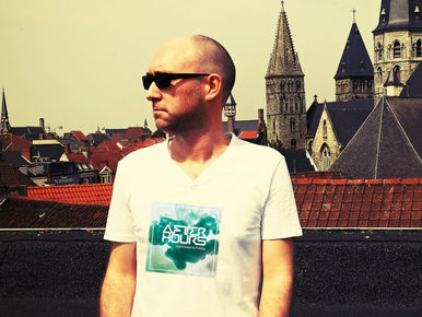 'After Hours' announces track list and guest DJ for latest radio show.