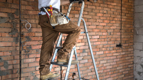 ¿A quién le corresponde pagar las reparaciones de una vivienda arrendada en Colombia?