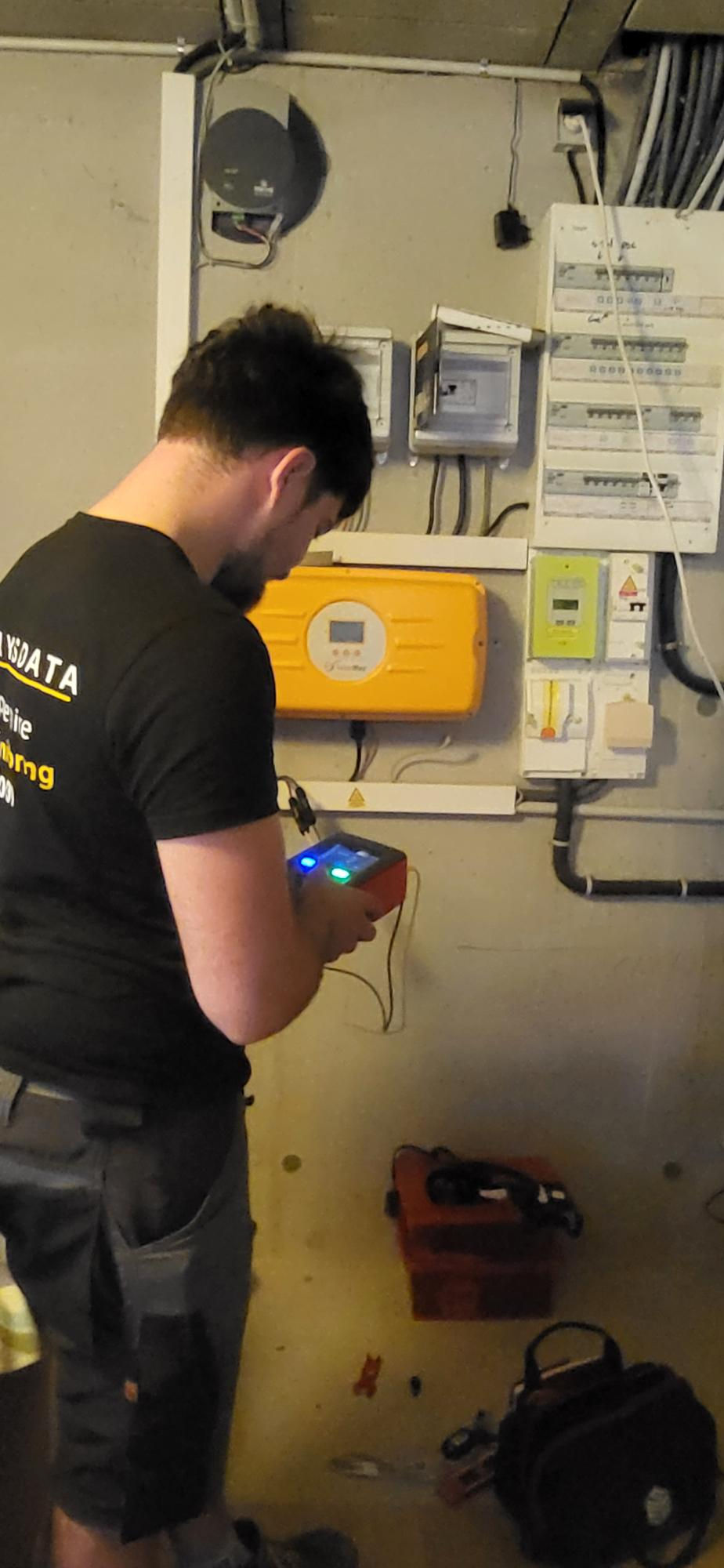 Votre monitoring détecte une anomalie. La courbe I-V vous dit où chercher.