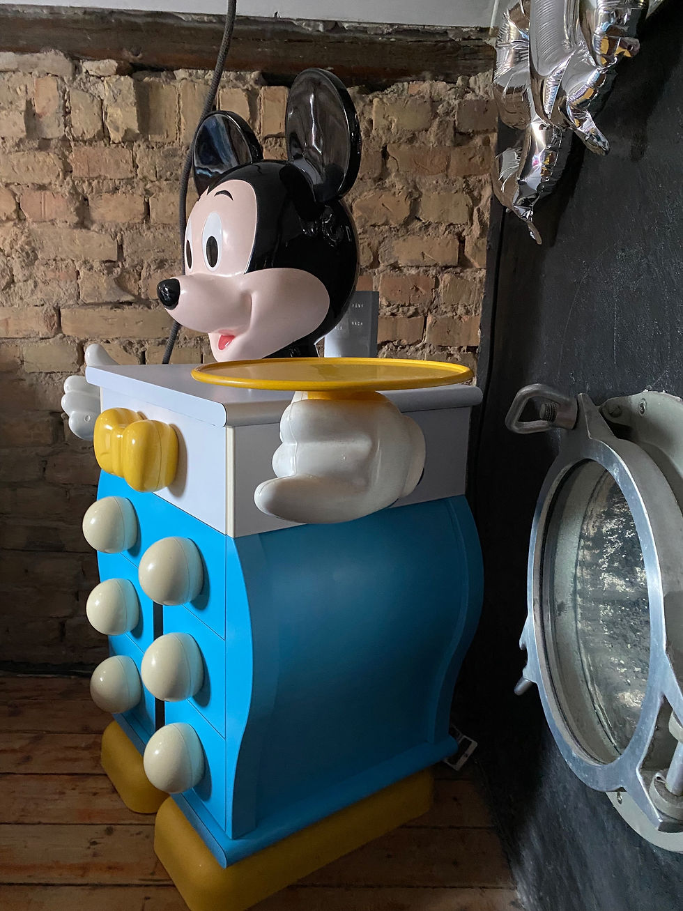 Thumbnail: Pierre COLLEU Mickey Mouse Starform Kommode Walt Disney