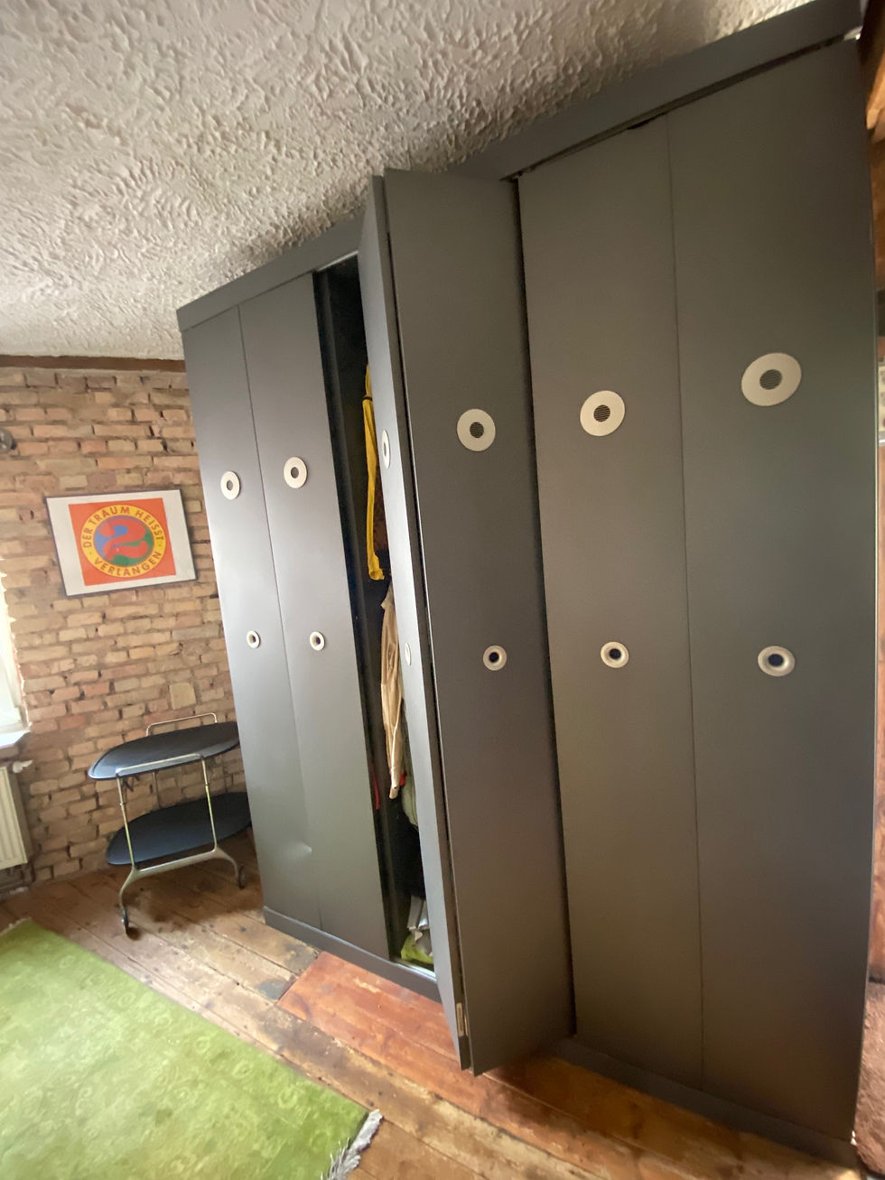 Thumbnail: Philippe Starck Kleiderschrank Sonderanfertigung 80er Postmodern 