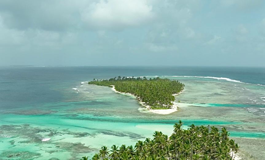 For a two-night charter arriving by road, we recommend an itinerary focused on the Dutch Cays.