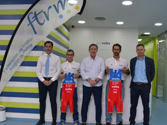 Ricardo Marín y Francisco Salar ponen rumbo al Europeo de paratriatlón de la mano de Volta