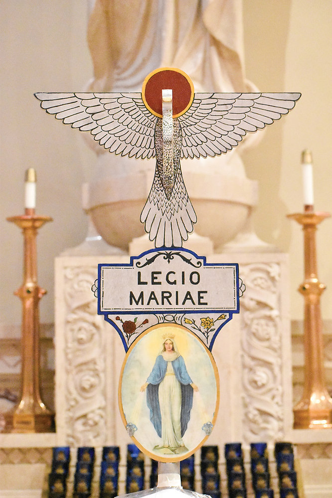 Llevar a Cristo al mundo a través de María