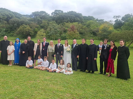El hogar que dio seis sacerdotes y dos religiosas a la Iglesia