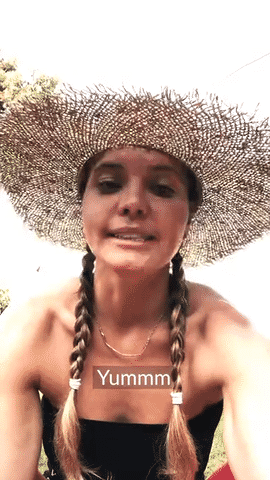 juneshine_ugc_mashup_b_03_cd-low.gif
