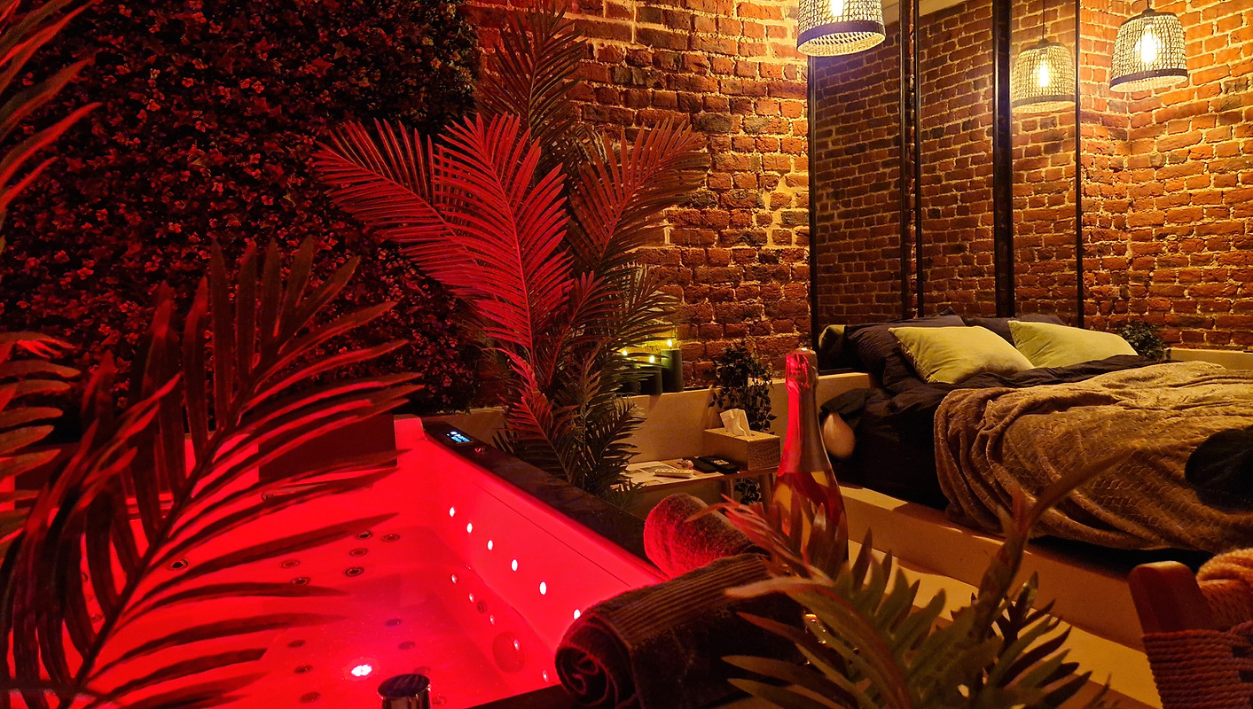 Appartement spa privatif avec jucuzzi et sauna
