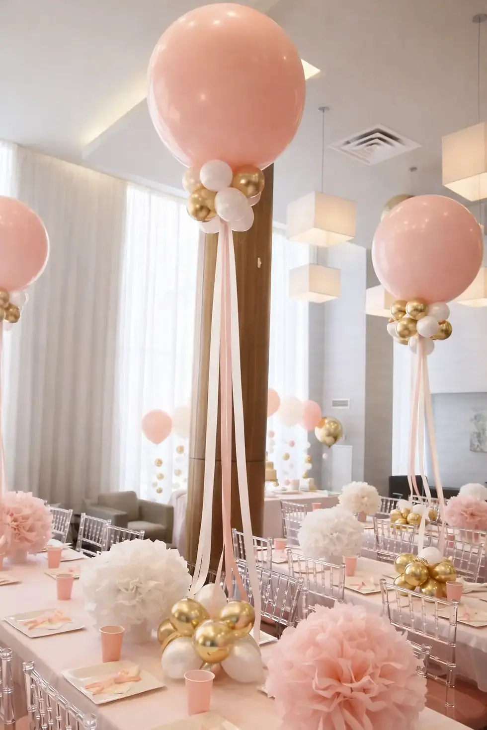 balloon-helium-centerpiece-table-decor