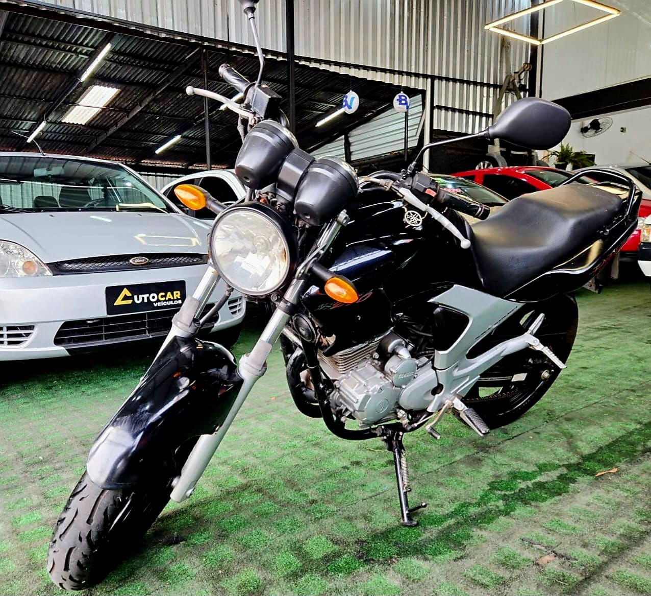 Yamaha Fazer 250cc - Ano 2010