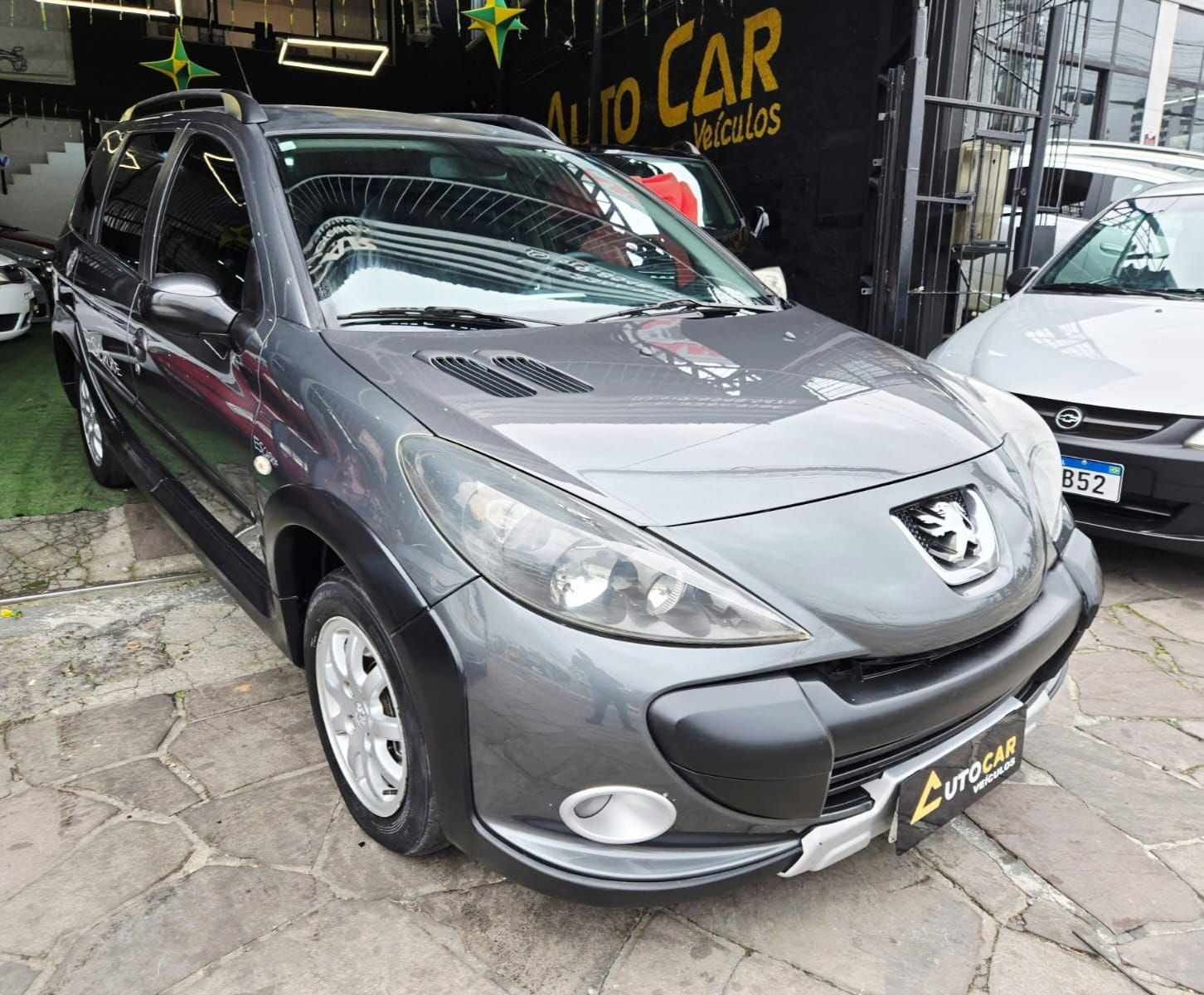 Peugeot 207 SW 1.6 - Ano 2009
