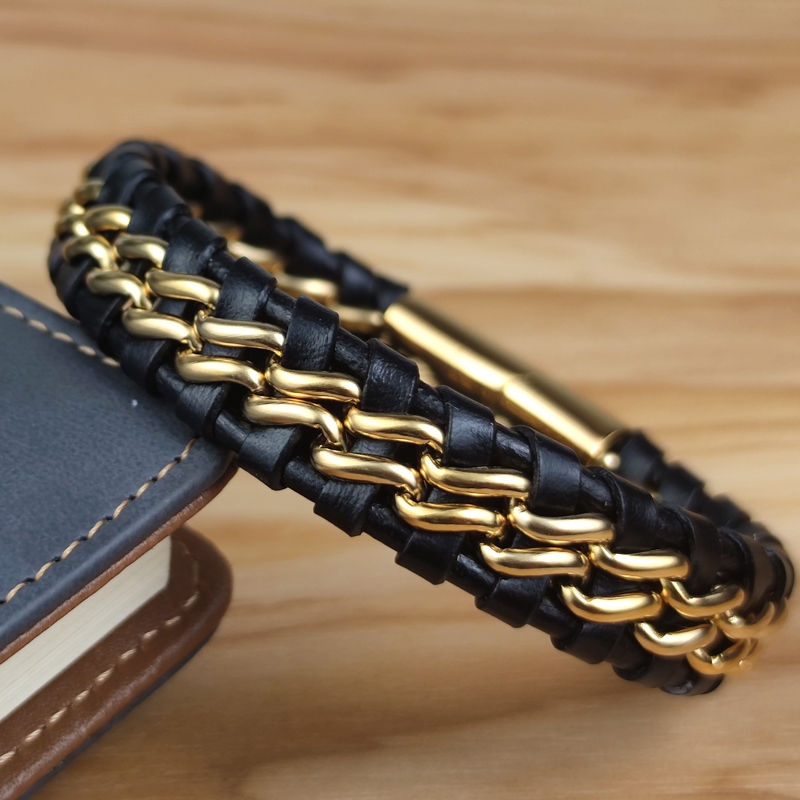 Miniatura: 🥇 Pulseira de Couro Masculina Elos Dourados – Fecho Magnético Premium