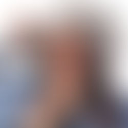 Cantora Akilla Marques anima Colares