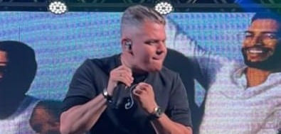 Cantor paraense Marcello Mariano deslancha na carreira musical