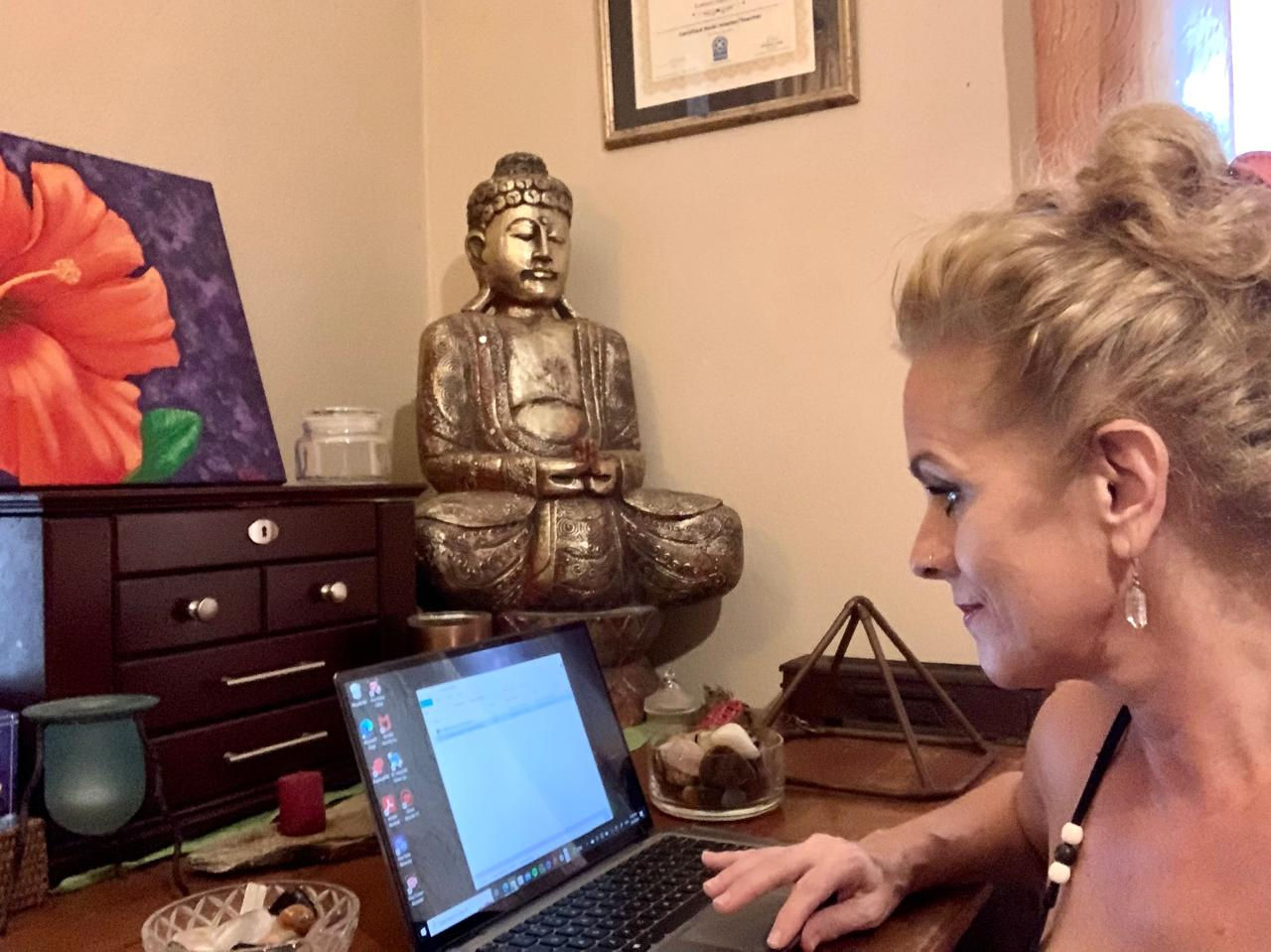 Distance energy healing therapy online