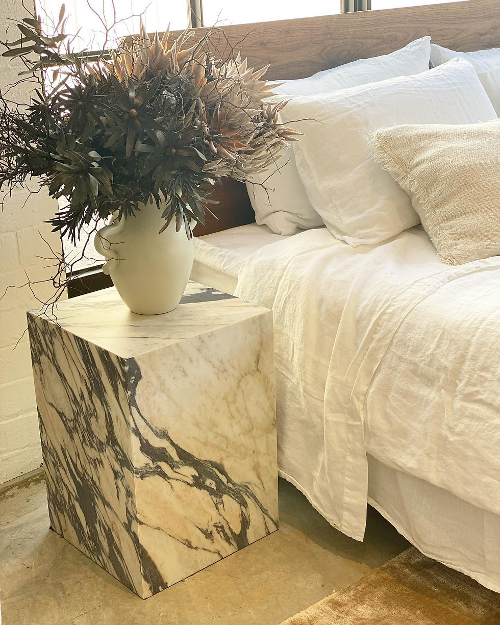 Thumbnail: Italian Calacatta Viola Plinth/ side table