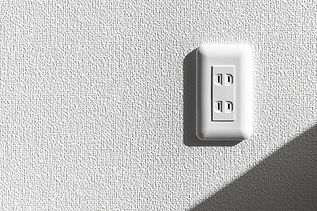 電気トラブルは電気工事店「家電お助け隊」へ